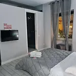 Esposito Plaza- & Gasthuis 4*
