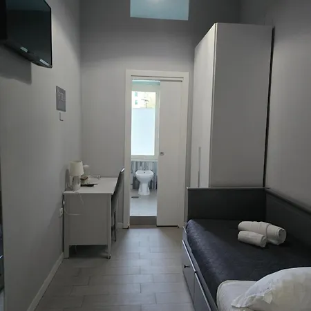 Esposito Plaza- & Guest house Naples
