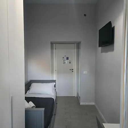 Guest house Esposito Plaza- & *