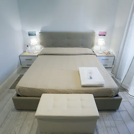 Esposito Plaza- & 4* Неаполь