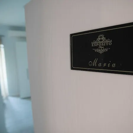 Esposito Plaza- & 招待所 那不勒斯