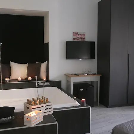 Esposito Plaza- & 4* Неаполь